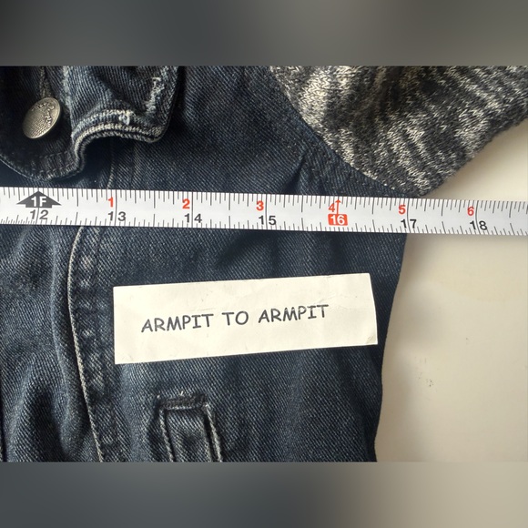 Free People Denim Jacket Blue Knit Sleeve Hooded Distressed Jean Women's XS - Picture 10 of 13